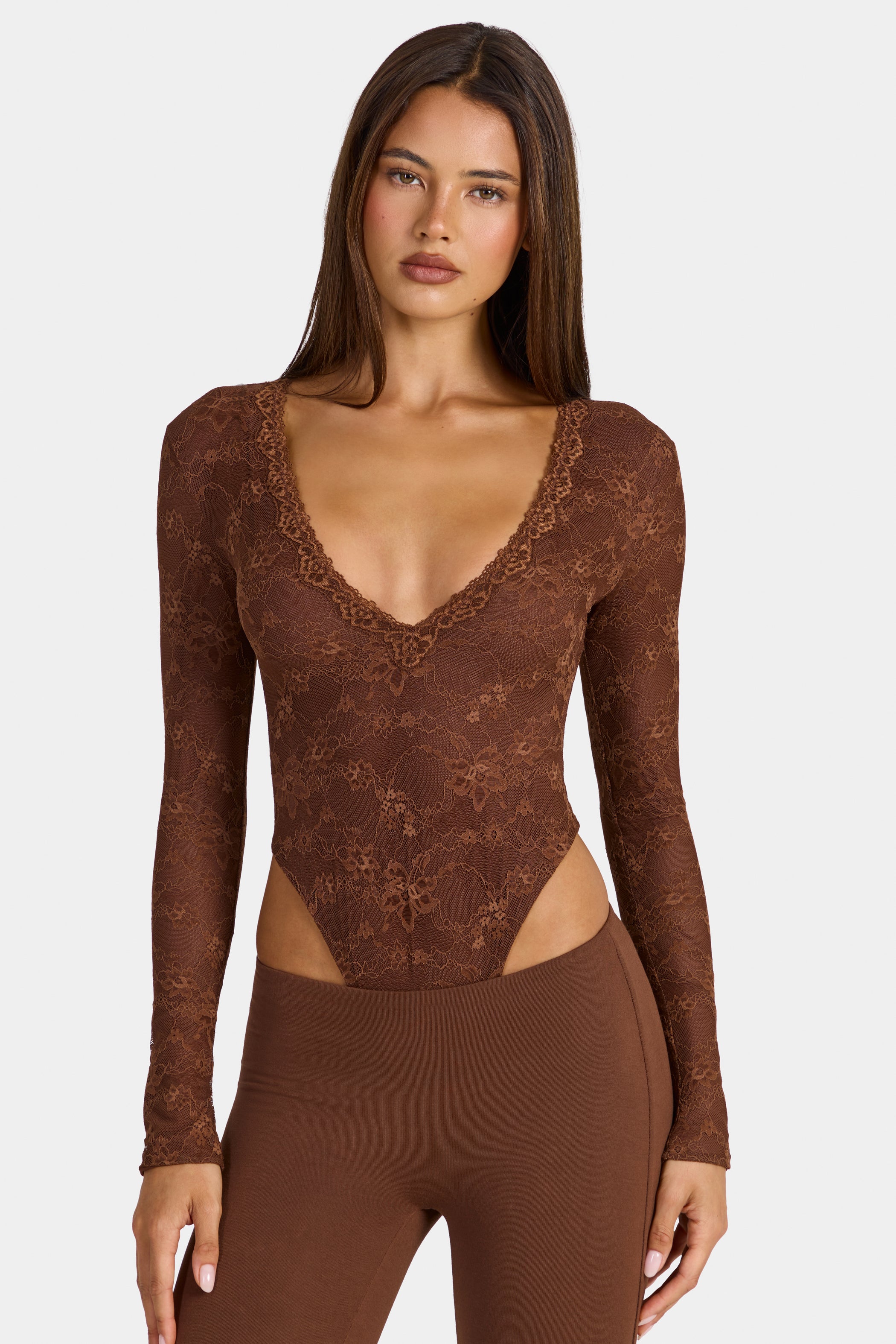 Lace Long-Sleeve Bodysuit in Cocoa Brown
