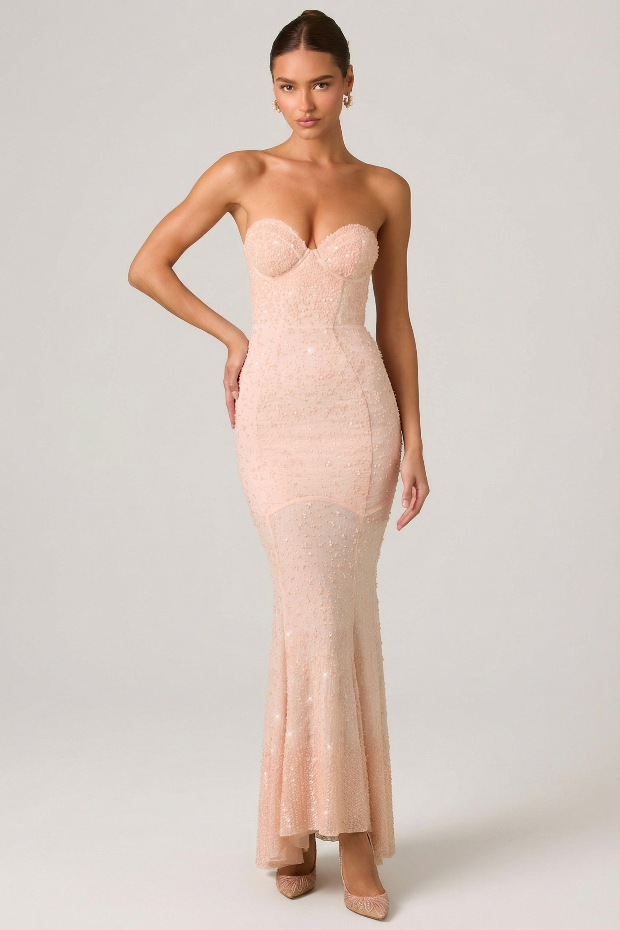 Embellished Sweetheart-Neck Fishtail Gown in Dusty Rose