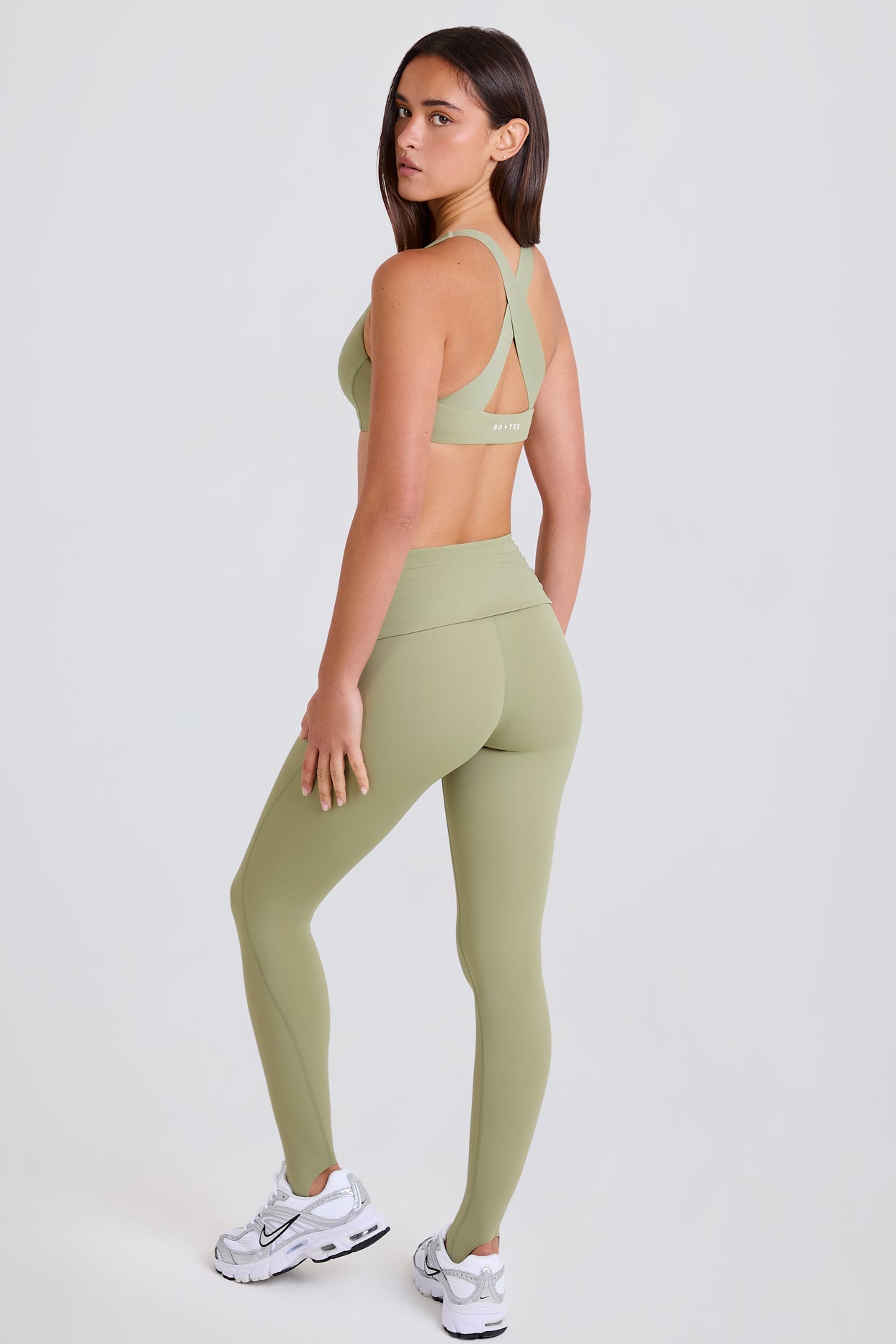 Foldover Mid-Rise Stirrup Leggings in Matcha - 2