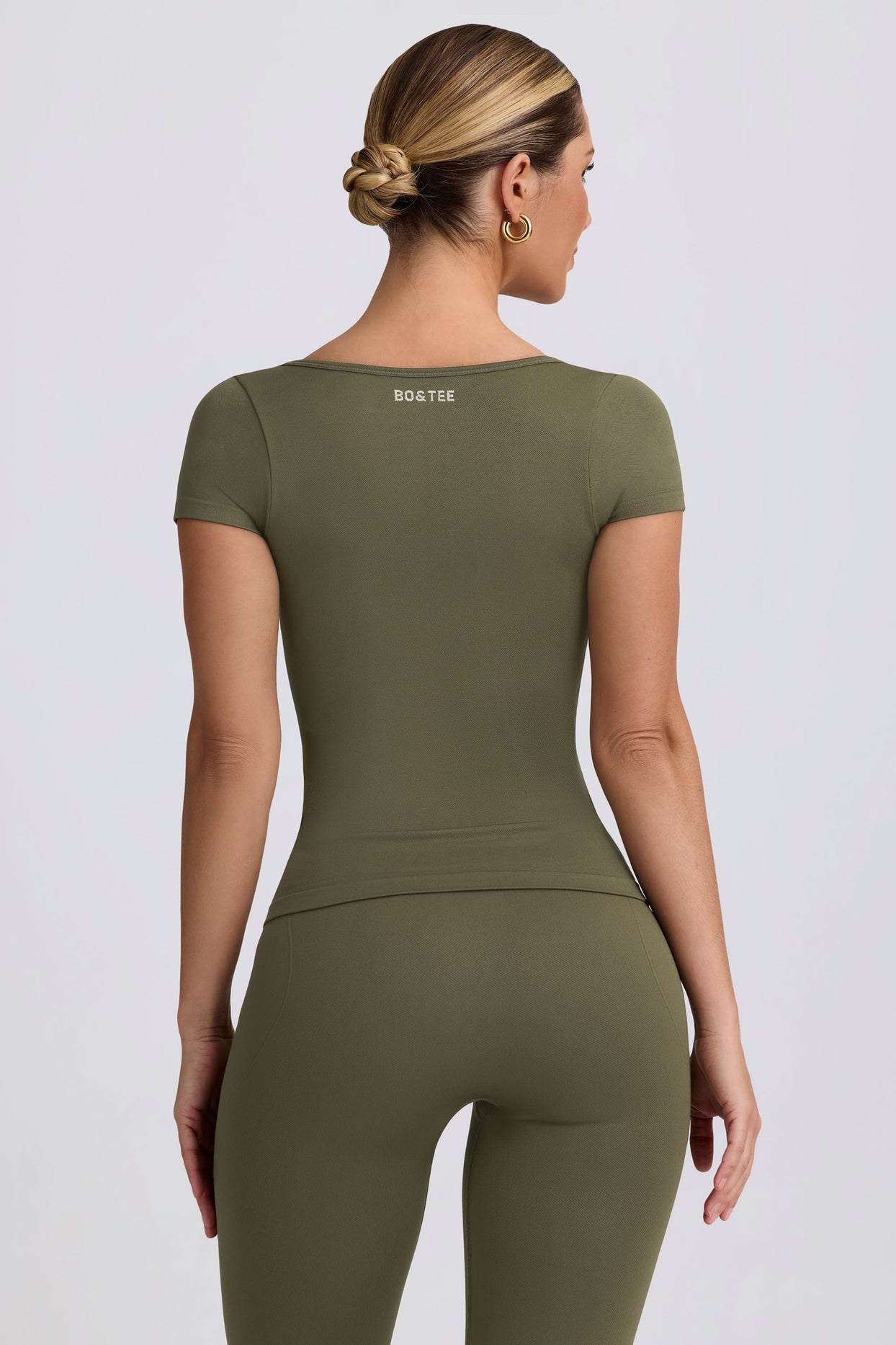 Super Sculpt Seamless T-Shirt in Light Green - 3