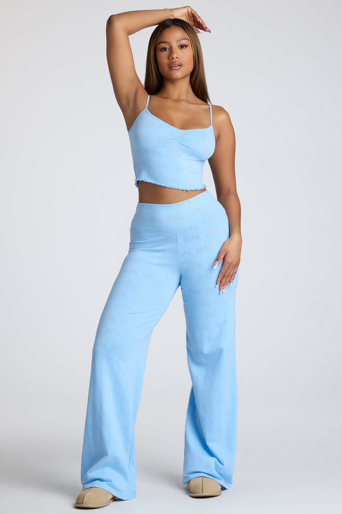 https://us.ohpolly.com/cdn/shop/products/8153-8324-BabyBlue_Loungewear_3_08723579-1c4c-400a-83be-ec95f6f0f6e5.jpg?v=1702573691&width=680