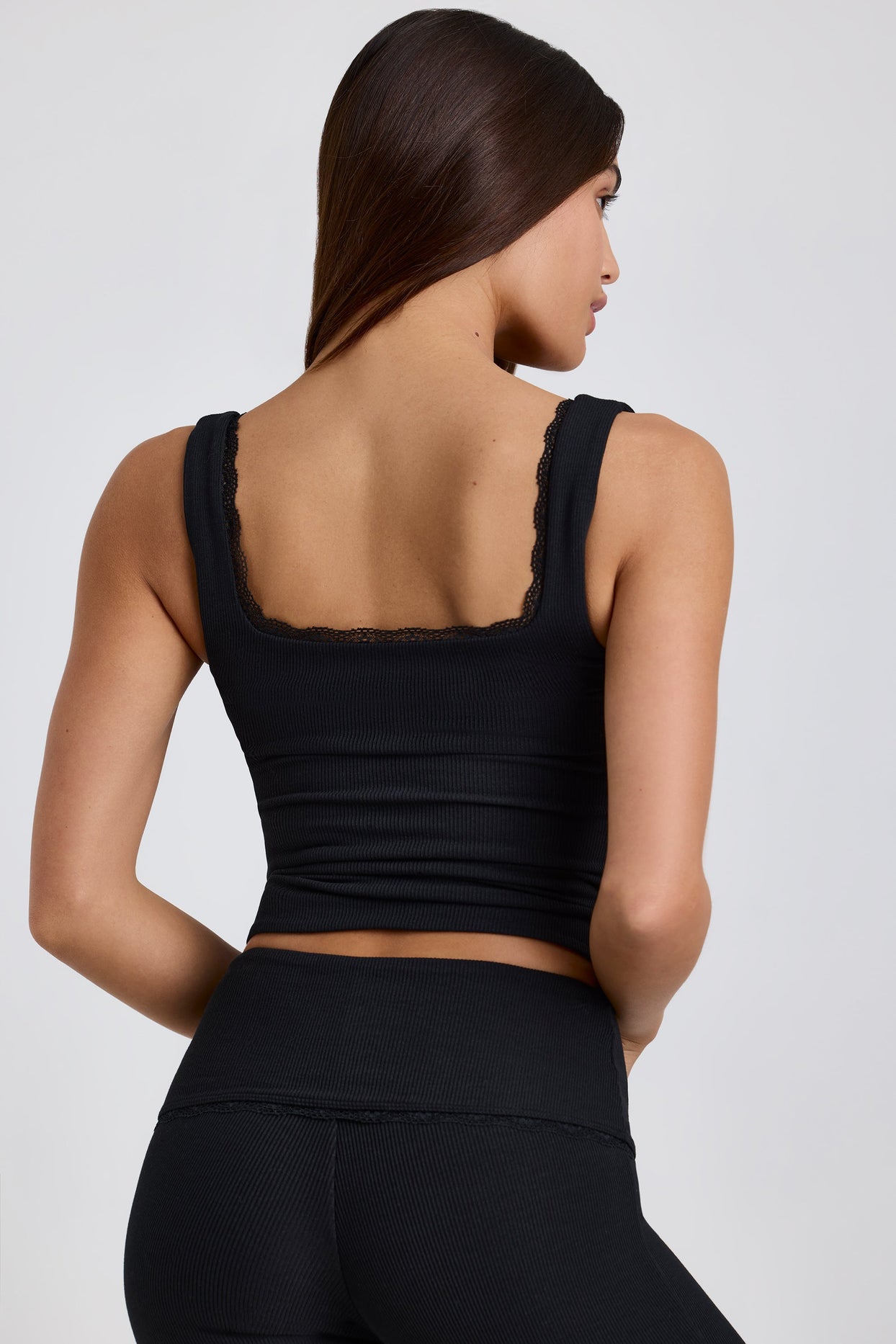 PRE ORDER - Crewneck lace up sleeveless ribbed crop top