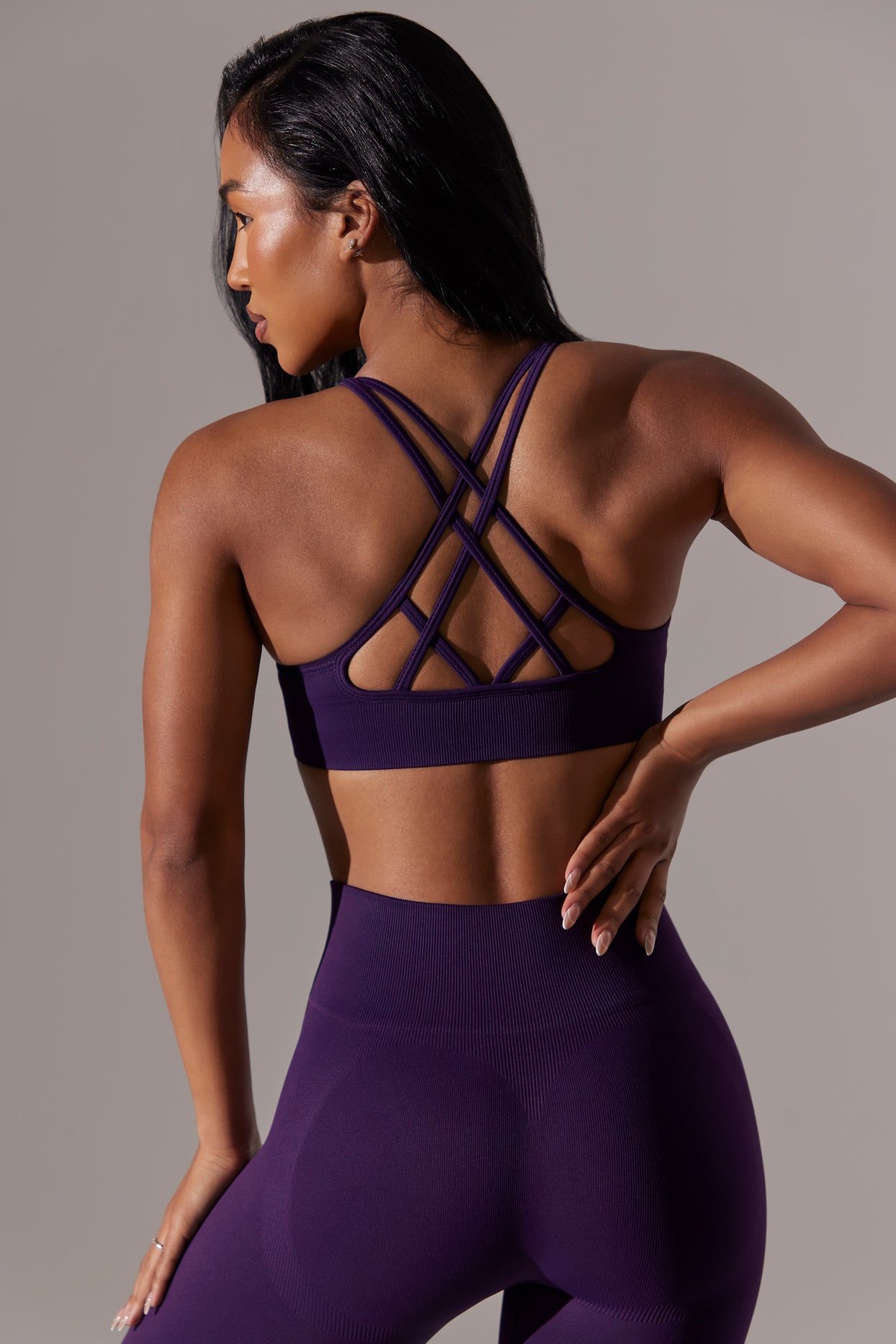 RQYYD Women's Longline Scoop Neck Strappy Sports Bras Back Closure Criss  Cross Adjustable Padded Yoga Bra Workout Tops Purple XL