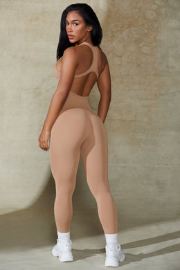 Open Back Define Luxe Unitard em Taupe Quente