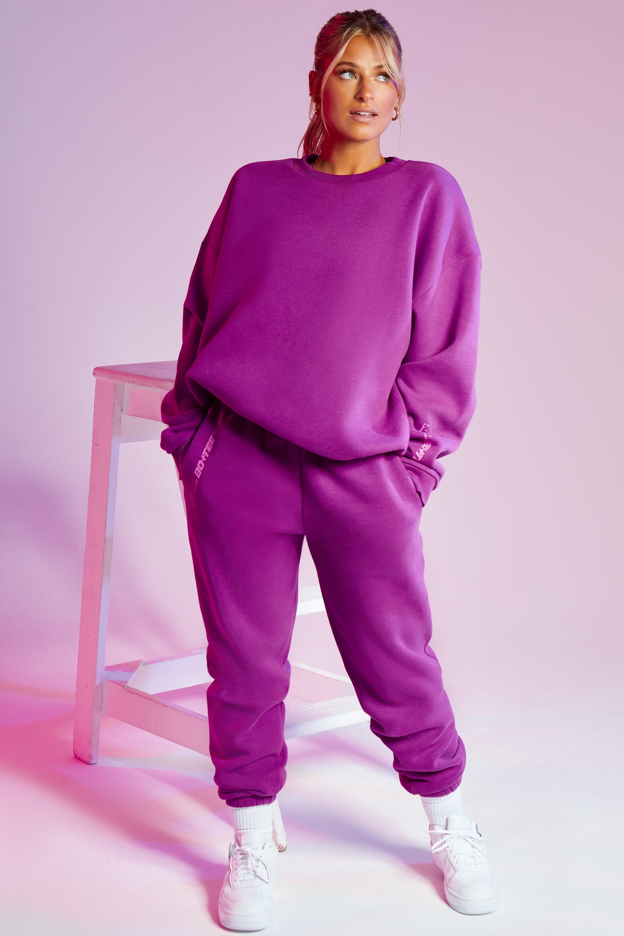 Oversized Branded Sweatshirt in Purple