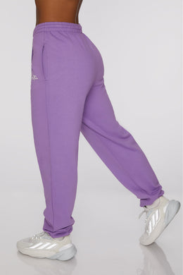 Sweat Pants in Purple